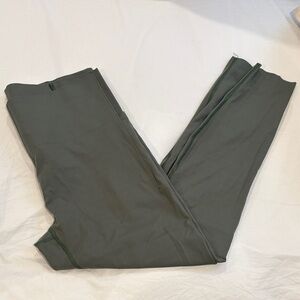 All in Motion Olive Leggings with Side Pockets - Size XL
